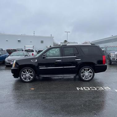 2011 Cadillac Escalade Base