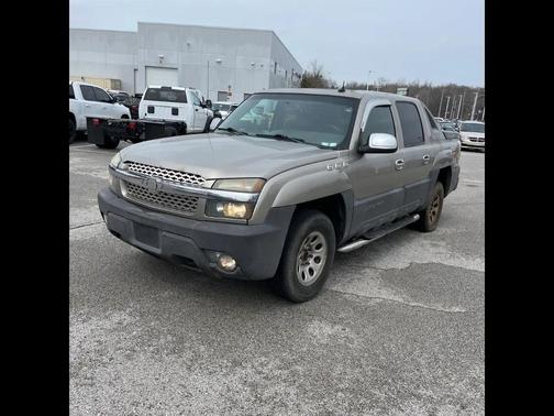 GOLD 2003 Chevrolet Avalanche 1500