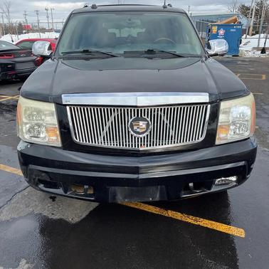 2005 Cadillac Escalade ESV Standard