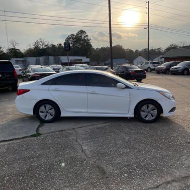 2014 Hyundai SONATA GLS