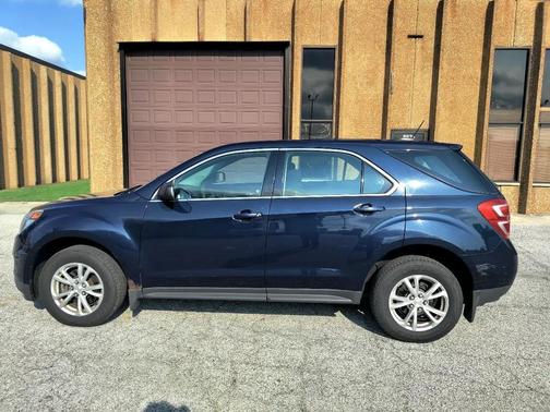 2017 Chevrolet Equinox LS