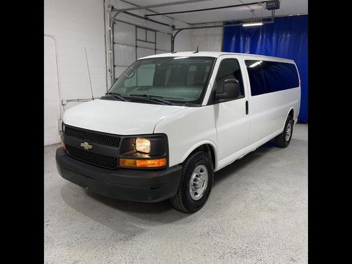 2011 Chevrolet Express 3500 LS