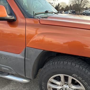 2005 Chevrolet Avalanche 1500 LS