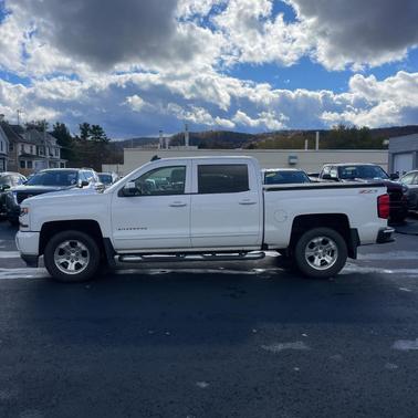 2017 Chevrolet Silverado 1500 2LT