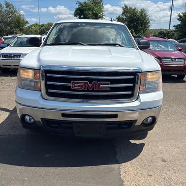 Summit White 2013 GMC Sierra 1500 SLE1