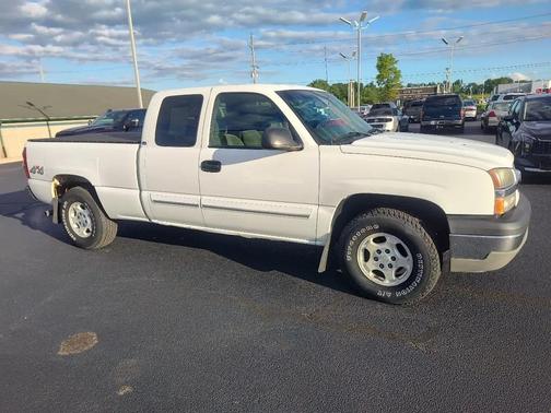 Summit White 2003 Chevrolet Silverado 1500 LS Extended Cab