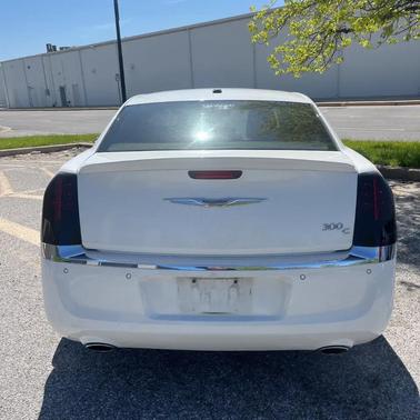Bright White Clearcoat 2011 Chrysler 300C Base