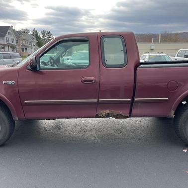 1997 Ford F-150 XL