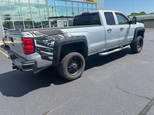 Silver Ice Metallic 2015 Chevrolet Silverado 2500 LT