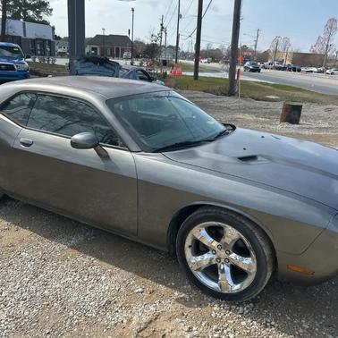 2012 Dodge Challenger SXT