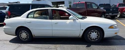 White 2004 Buick LeSabre Limited