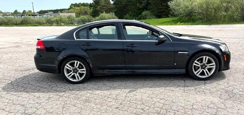 2009 Pontiac G8 4dr Sdn
