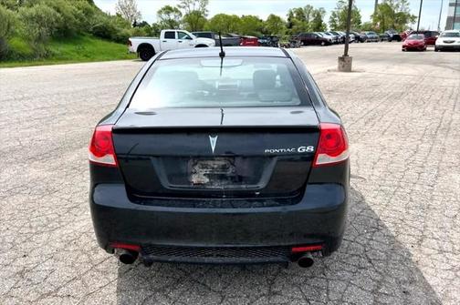 2009 Pontiac G8 4dr Sdn