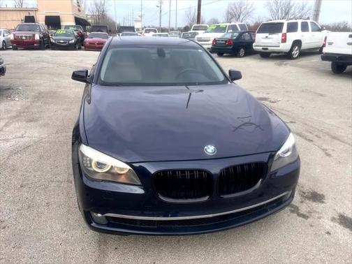 2012 BMW 750 i xDrive