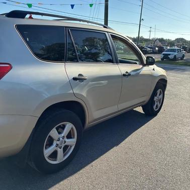 GOLD 2008 Toyota RAV4 Base
