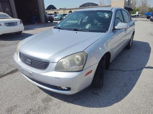 Silver 2006 Kia Optima LX