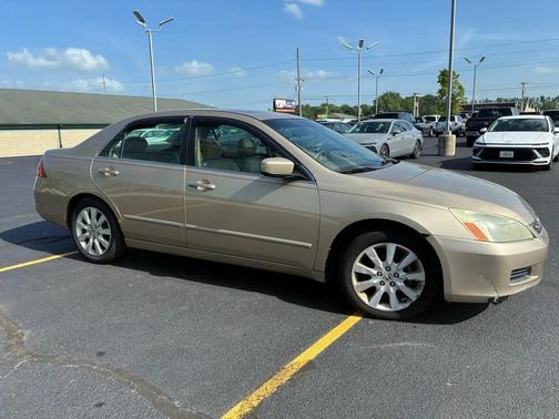 GOLD 2007 Honda Accord EX-L