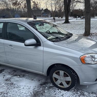 2011 Chevrolet Aveo LS