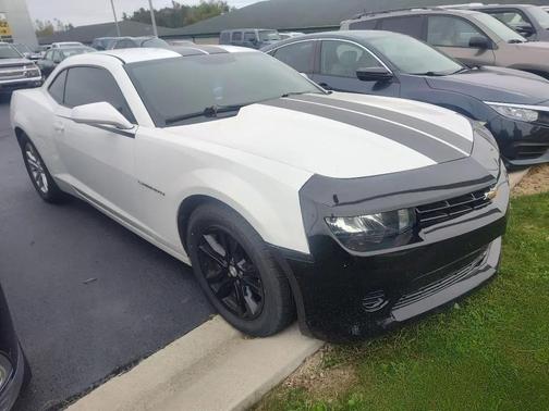 Summit White 2015 Chevrolet Camaro 2LS