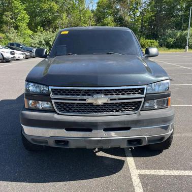 Black 2005 Chevrolet Silverado 2500 H/D Extended Cab