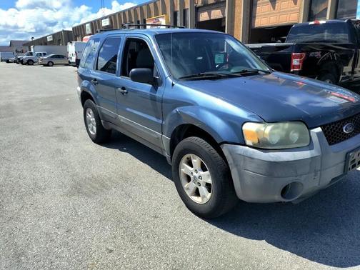 2005 Ford Escape XLT