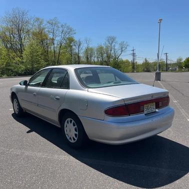 SILVER 2005 Buick Century 4dr Sdn Custom