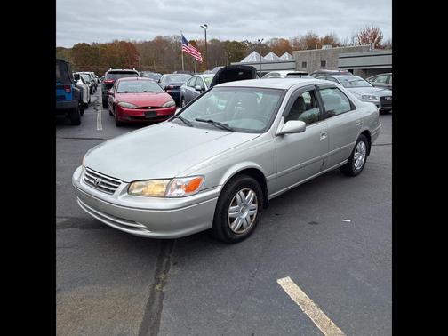 2001 Toyota Camry LE