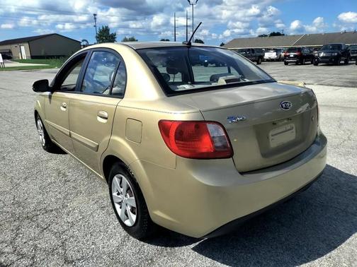 2010 Kia Rio LX