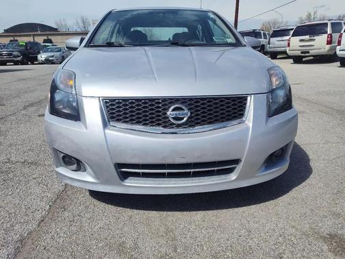Brilliant Silver Metallic 2011 Nissan Sentra 2.0 SR