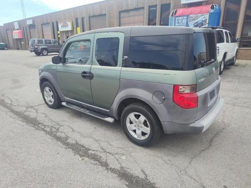 2004 Honda Element EX