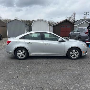 Silver Ice Metallic 2014 Chevrolet Cruze 1LT