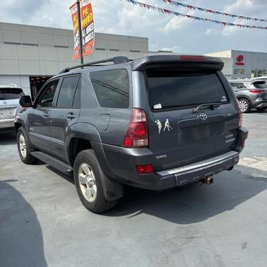 GRAY 2005 Toyota 4Runner SR5
