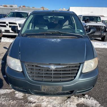 2007 Chrysler Town & Country Base