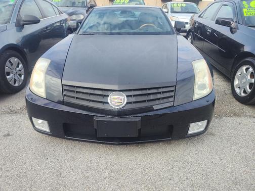 2004 Cadillac XLR Base