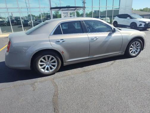 Pewter Grey Pearlcoat 2014 Chrysler 300C Base