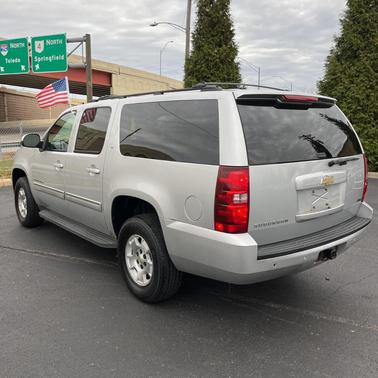 2011 Chevrolet Suburban 1500 LT