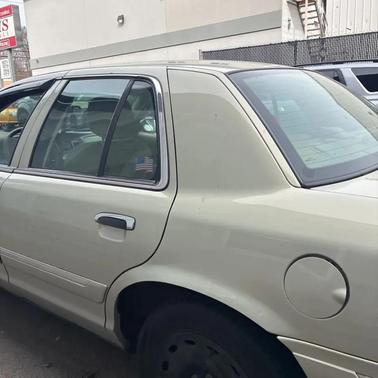 2005 Mercury Grand Marquis GS