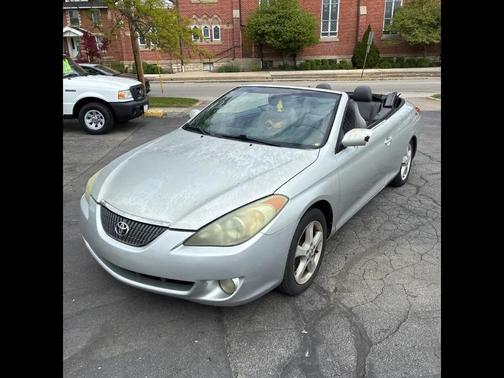 SILVER 2005 Toyota Camry Solara SE V6