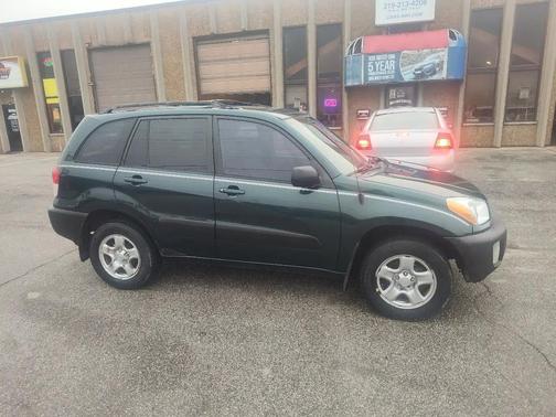 2001 Toyota RAV4 Base