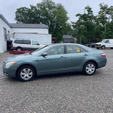 GREEN 2007 Toyota Camry LE