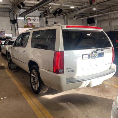 2012 Cadillac Escalade ESV Platinum Edition
