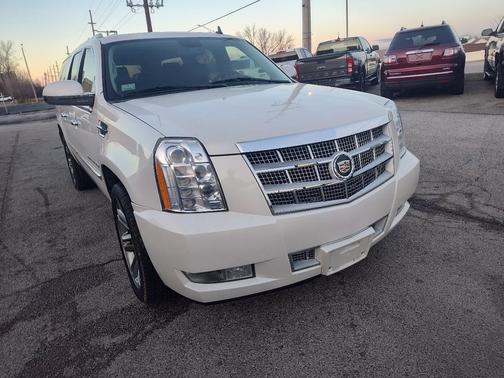 2012 Cadillac Escalade ESV Platinum Edition