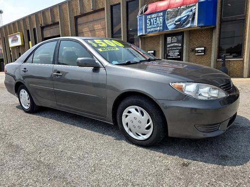 2005 Toyota Camry Base