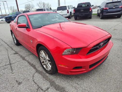 2014 Ford Mustang V6