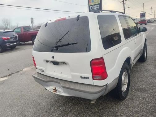 Oxford White Clearcoat 2003 Ford Explorer Sport XLT