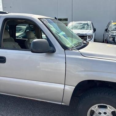 GRAY 2006 Chevrolet Tahoe LS