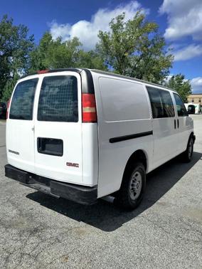 2007 GMC Savana 2500 Base