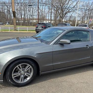 2013 Ford Mustang V6