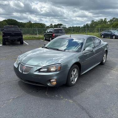 Graystone Metallic 2005 Pontiac Grand Prix GT