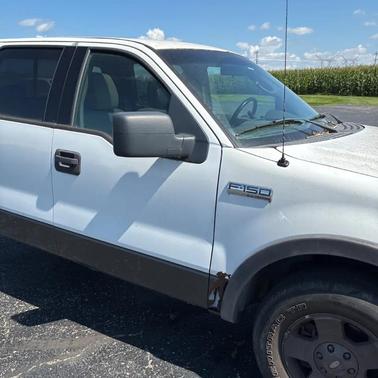 Oxford White Clearcoat 2004 Ford F-150 XLT SuperCrew